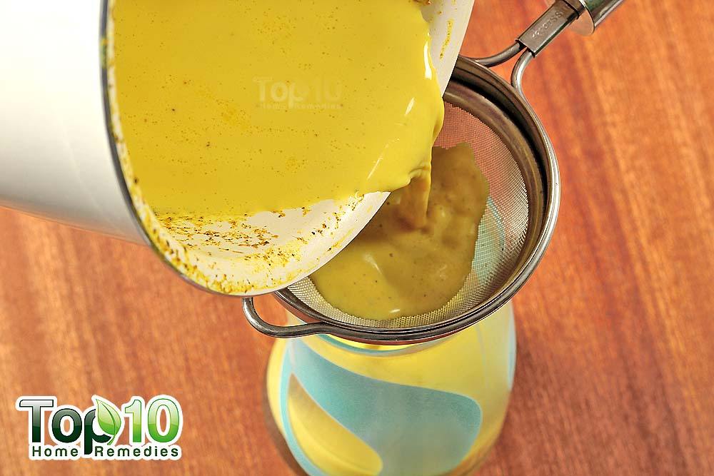 DIY Homemade Spiced Turmeric Milk - A Miracle Health Drink | Top 10 