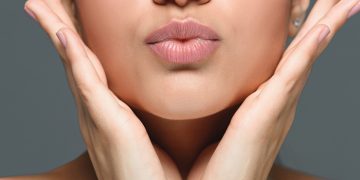 How to Get Clear Skin at Home