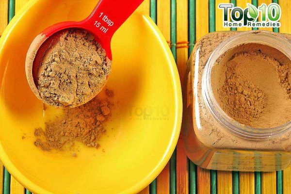 DIY-bentonite-clay-green-tea-mask-step1l