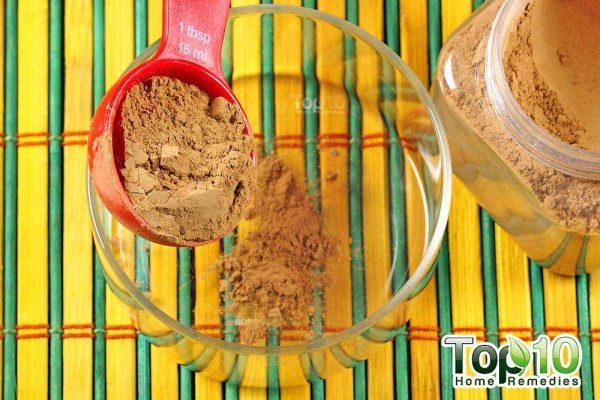 bentonite-clay-oatmeal-mask-step1l