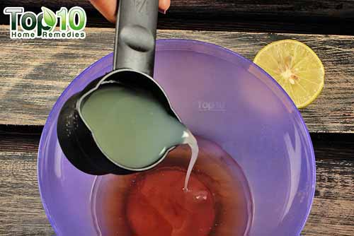 DIY cough syrup honey step3