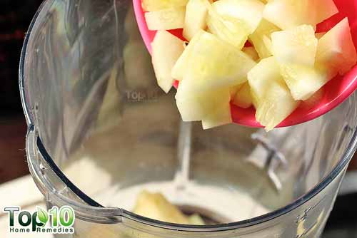 aloe vera smoothie smoothie step 2