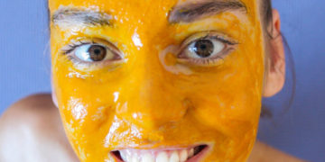DIY 2-Ingredient Face Mask