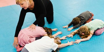 yoga poses to keep the kids fit and healthy