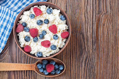 cottage cheese with fruit