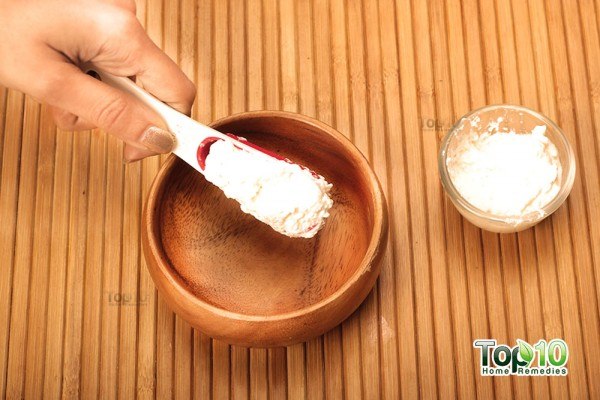 turmeric gram gram flour mask s1 add yogurt