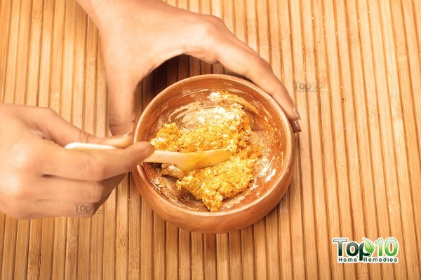 turmeric gram flour mask s4 mix