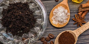 10 Homemade Lip Scrubs to Say Goodbye to Chapped Lips