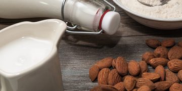 10 Beauty Benefits of Almonds for Skin, Hair and Nails