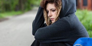 Physical Signs of Depression That Most People Don’t Know